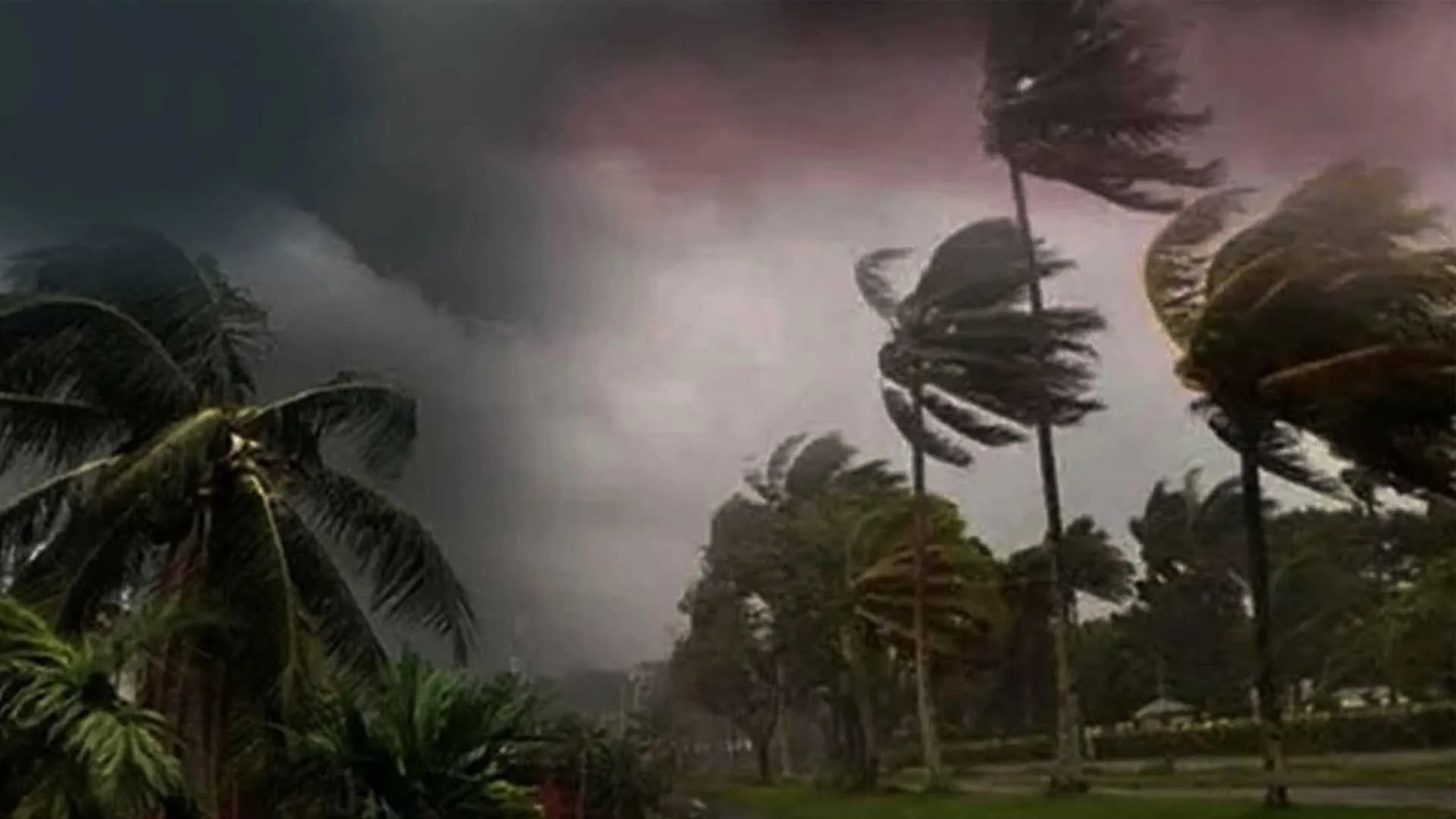 সন্ধ্যার মধ্যে বরিশাল-পটুয়াখালীসহ ১০ অঞ্চলে ঝড়ের আভাস