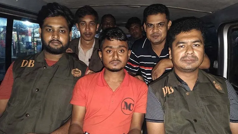 হাতুড়ি দিয়ে পেট্রোলপাম্প কর্মকর্তাকে হত্যার প্রধান অভিযুক্ত আটক