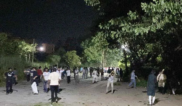 বরিশাল বিশ্ববিদ্যালয়ে ফুটবল খেলা নিয়ে দুগ্রুপে সংঘর্ষ, আহত ১২