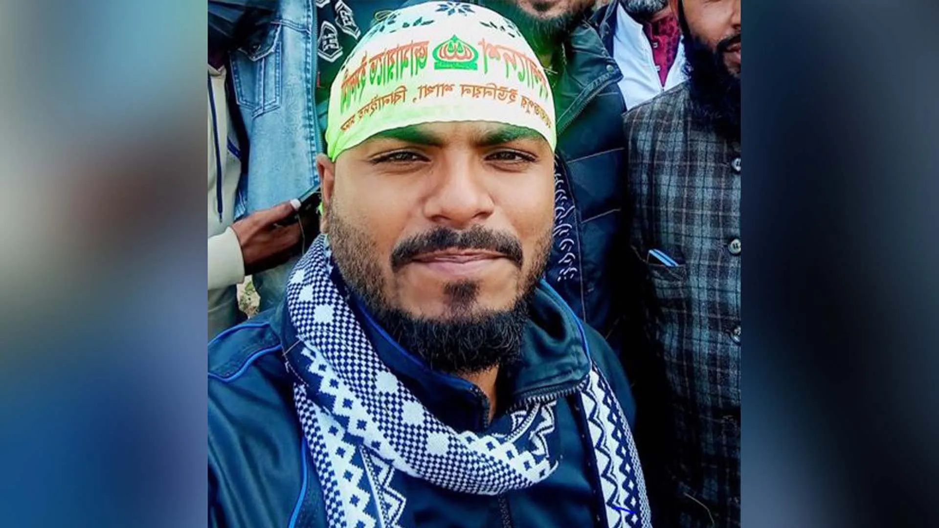 প্রবাসীর স্ত্রীর সাথে আপত্তিকর অবস্থায় জামায়াত নেতা, অতঃপর...