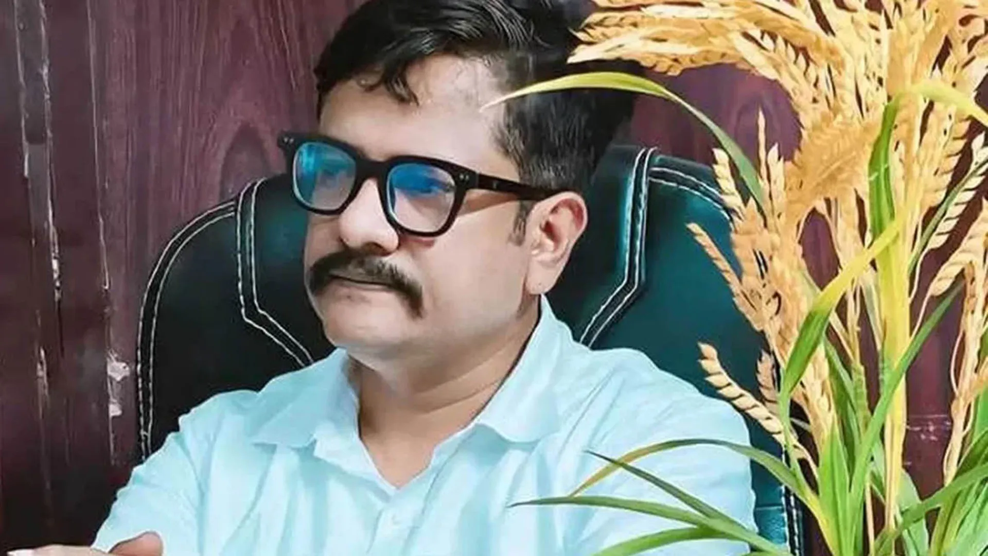 বিএনপি নেতা ফয়জুল করিম যোগ দিলেন আওয়ামী লীগে