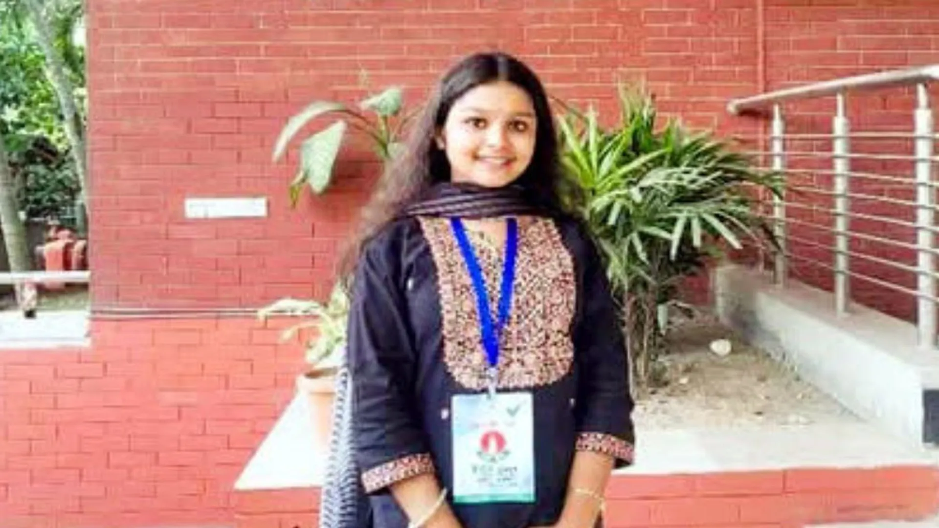 রবীন্দ্রসংগীতে দেশসেরা বরিশালের প্রিয়ন্তী পোদ্দার