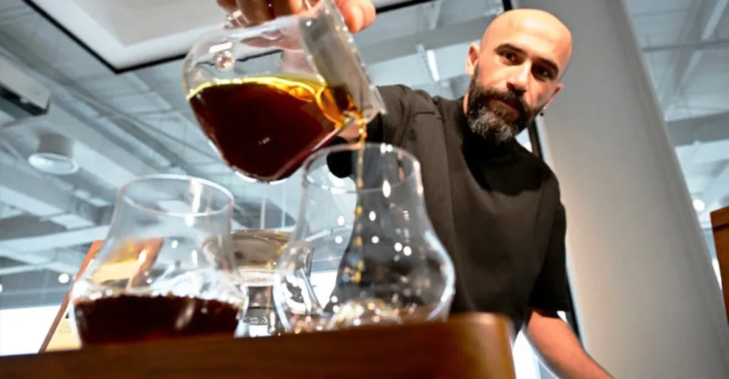 বিশ্বের সবচেয়ে দামি কফি, এক কাপ এক লাখ টাকা