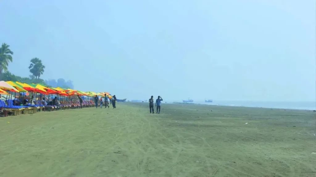 রাজনৈতিক অস্থিরতায় বিপাকে কুয়াকাটার পর্যটন শিল্প