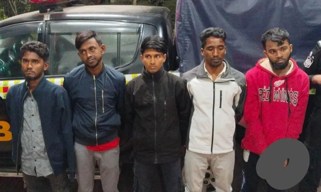 ঢাকায় অপারেশন ডেভিল হান্ট ফেজ-২ অভিযান, ৫ ছিনতাইকারী গ্রেপ্তার