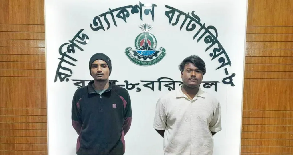 পটুয়াখালীতে কলেজছাত্র সিয়াম হত্যার মাত্র ১২ ঘণ্টার মধ্যে প্রধান ২ আসামি গ্রেফতার