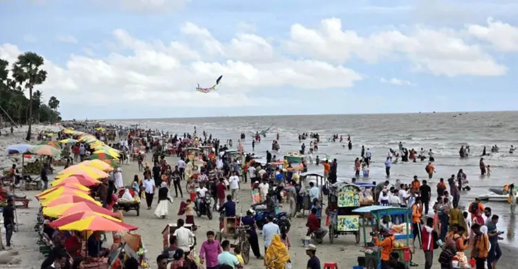 তিন দিনের বন্ধে কুয়াকাটায় ইতোমধ্যে ৯০ শতাংশ হোটেল বুকড