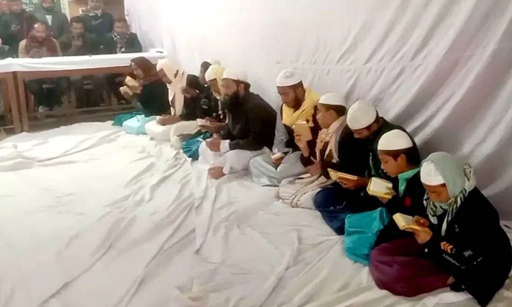 ভোলায় খালেদা জিয়ার রুহের মাগফিরাত কামনায় বিএনপির কোরআন খতম ও দোয়া