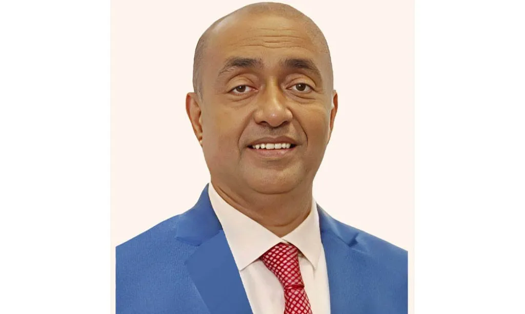 ঝিনাইদহ-১ : সাবেক অ্যাটর্নি জেনারেল আসাদুজ্জামানের বার্ষিক আয় ৯৪ লাখ টাকা