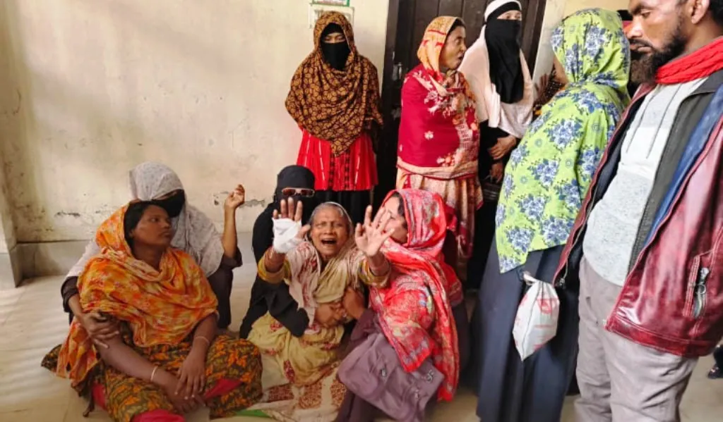 বরগুনায় দুই ভাইয়ের দ্বন্দ্ব থামাতে গিয়ে চাচাত ভাই খুন, ঘাতকসহ গ্রেপ্তার ২