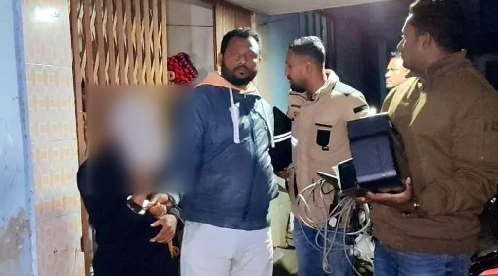 বরিশালে জাল টাকাসহ ৪ কিশোর আটক, প্রিন্টার-কম্পিউটার উদ্ধার