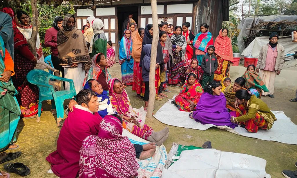সড়কে মৃত্যু ফাঁদ: ঢাকা-বরিশাল মহাসড়কে একই গ্রামের ৫ জনসহ নিহত বেড়ে ৭
