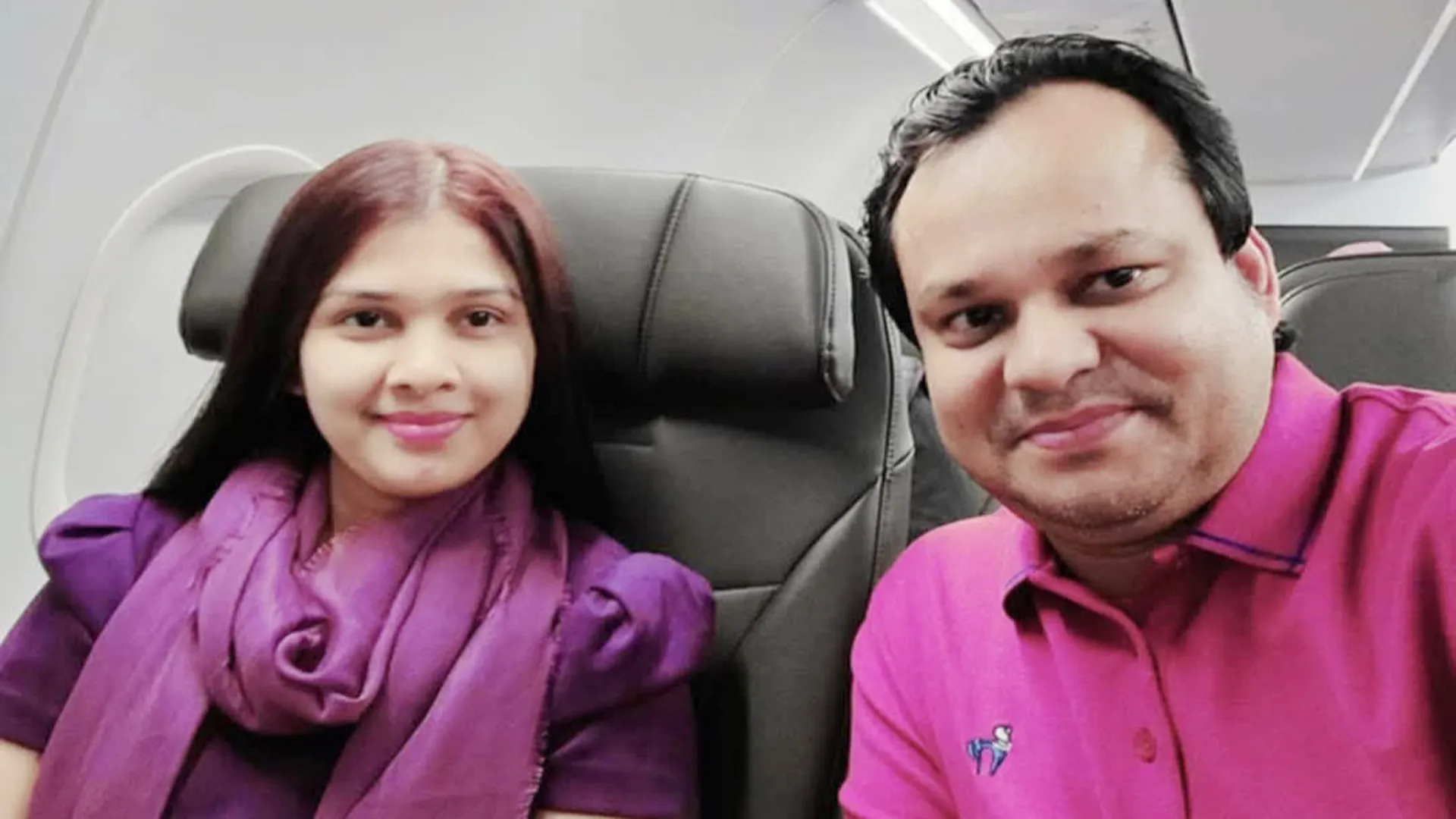 হাজার কোটি টাকা আত্মসাৎ, স্ত্রীসহ আওয়ামী লীগ নেতার বিরুদ্ধে দুদকের মামলা 