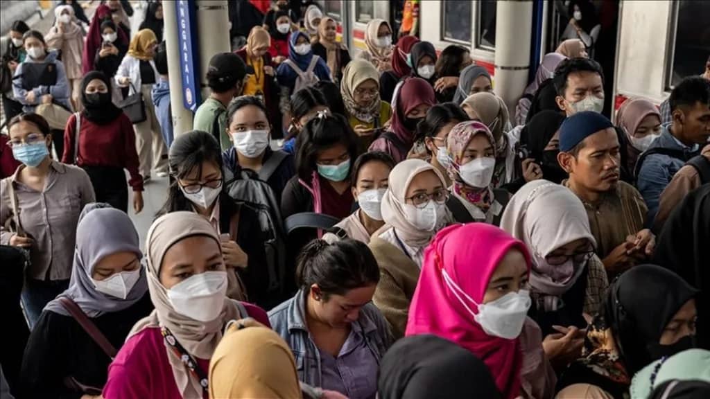 ঢাকাকে ছাড়িয়ে গেল জাকার্তা