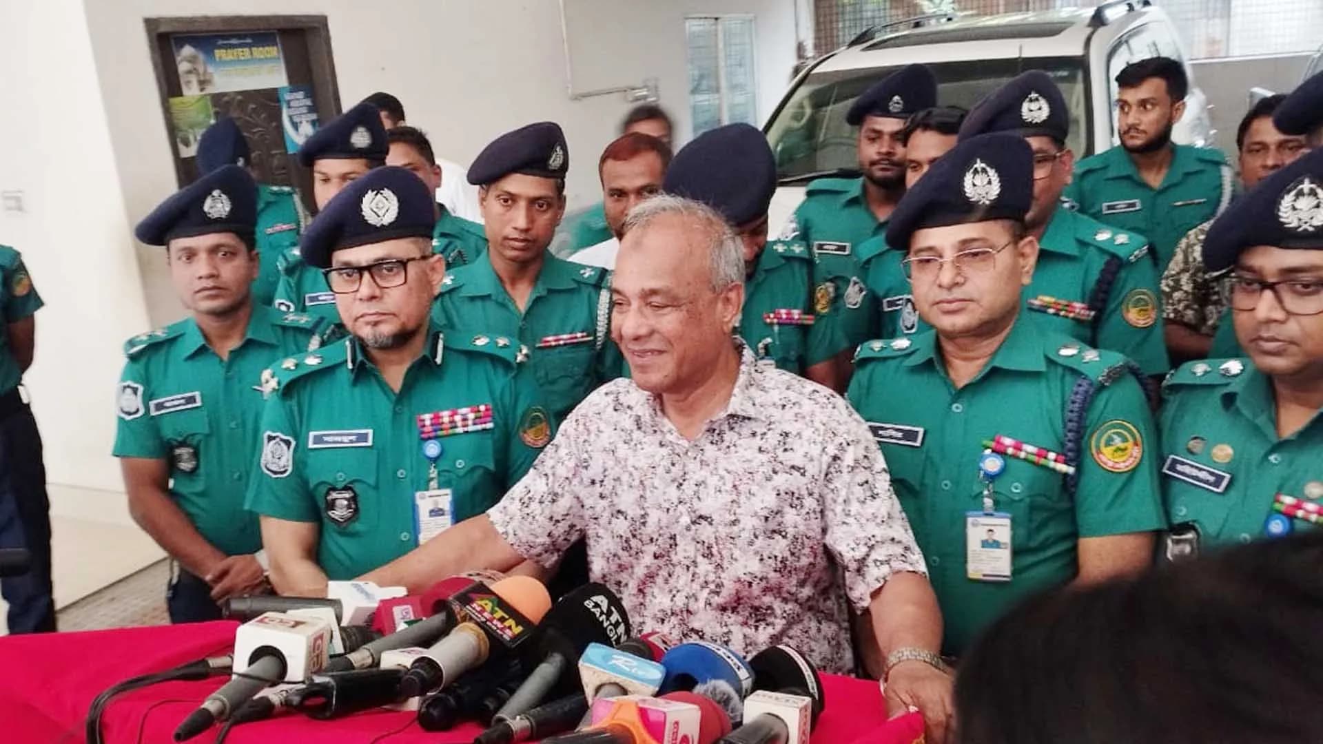 পুলিশের কেউ মামলা বাণিজ্যে জড়ালে বাড়ি পাঠিয়ে দেওয়া হবে