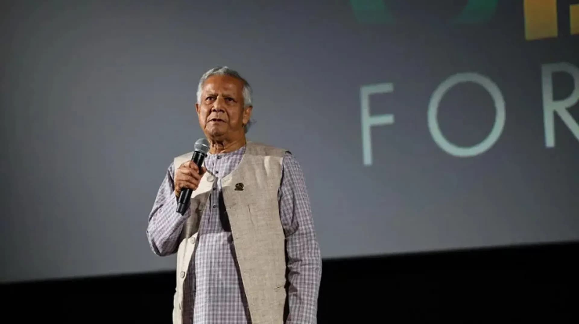 জুলাই হত্যাকাণ্ডের বিচারের পর আ'লীগ নিষিদ্ধের চূড়ান্ত সিদ্ধান্ত