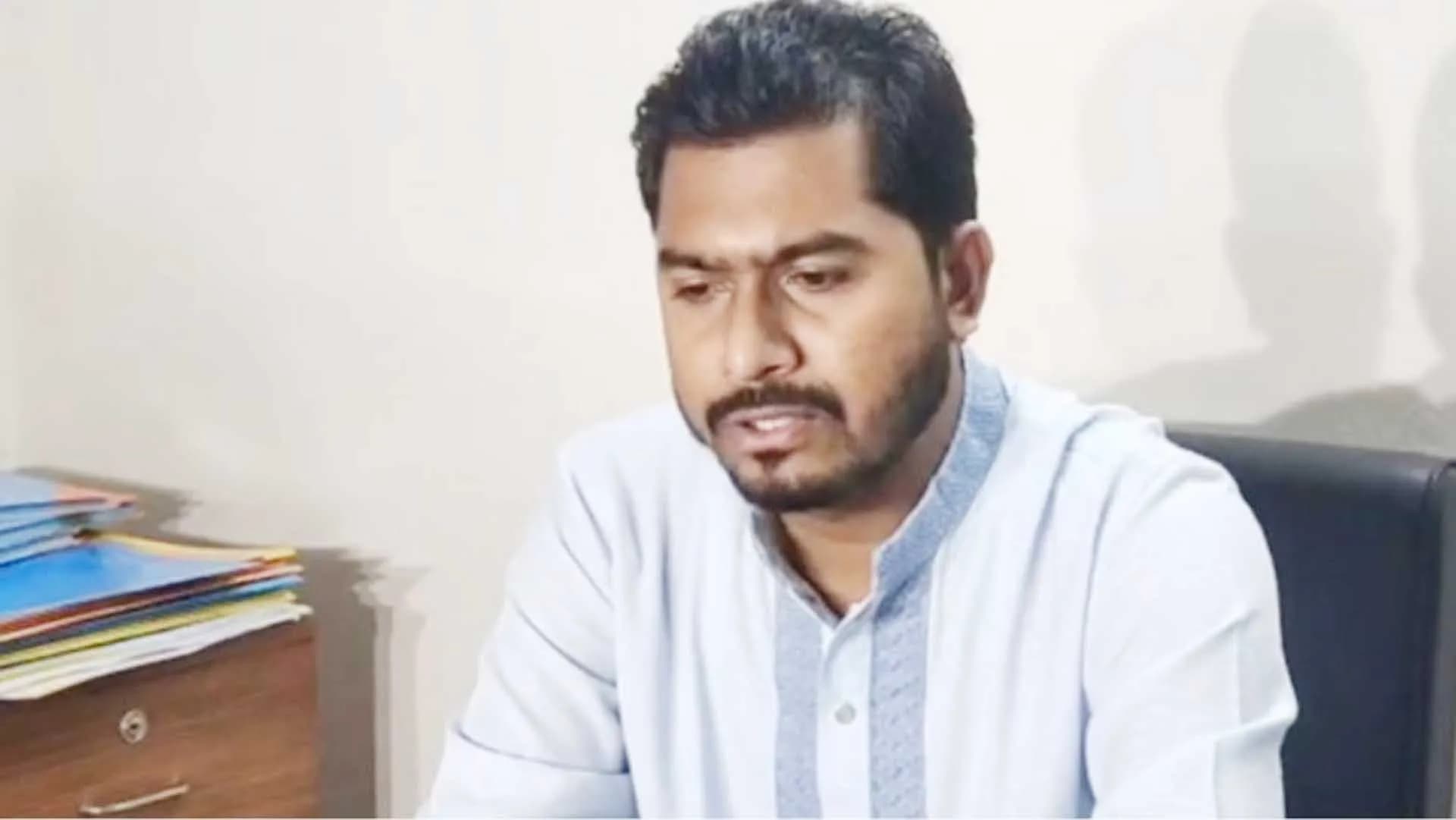 পটুয়াখালীতে অবরুদ্ধ নুরু, বিএনপি নেতাকর্মীদের বিক্ষোভ
