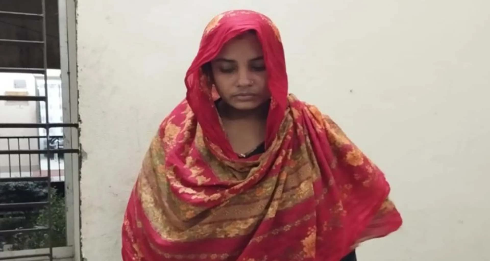   নলছিটিতে গাঁজা-ইয়াবাসহ নারী মাদক কারবারি গ্রেপ্তার