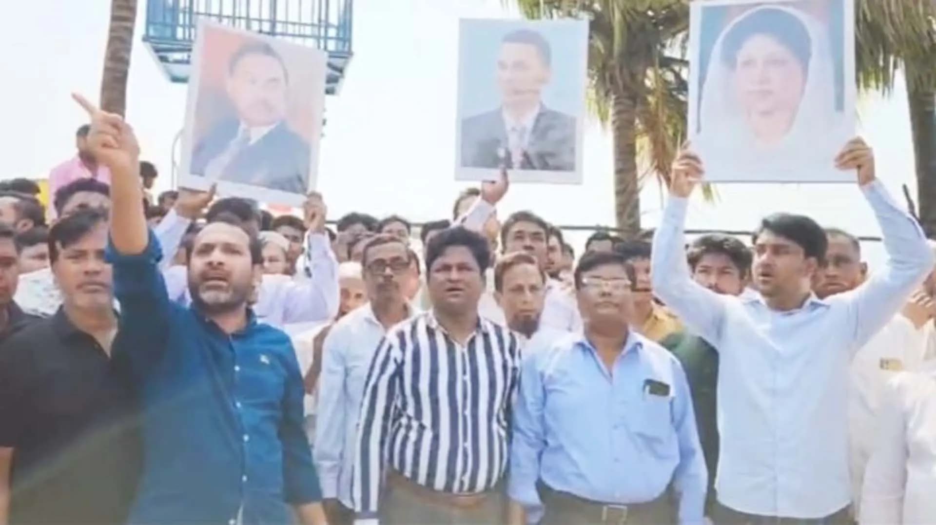 কক্সবাজারে সারজিস-হাসনাতরা, হোটেল ঘিরে রেখেছে বিএনপি নেতাকর্মীরা