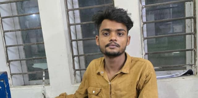 বাউফল থানার গারদ খানায় আসামীর আত্মহত্যার চেষ্টা