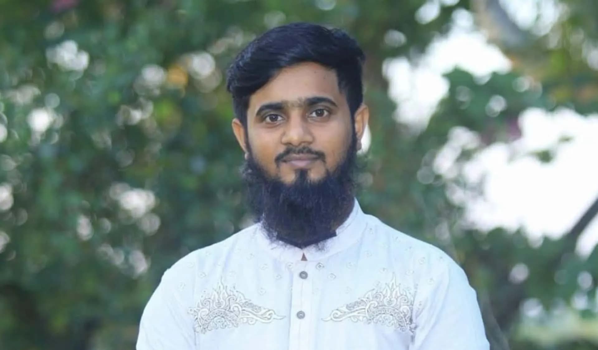 স্ত্রীর যন্ত্রণা সইতে না পেরে চিরকুট লিখে দর্জি দোকানির আত্মহত্যা 