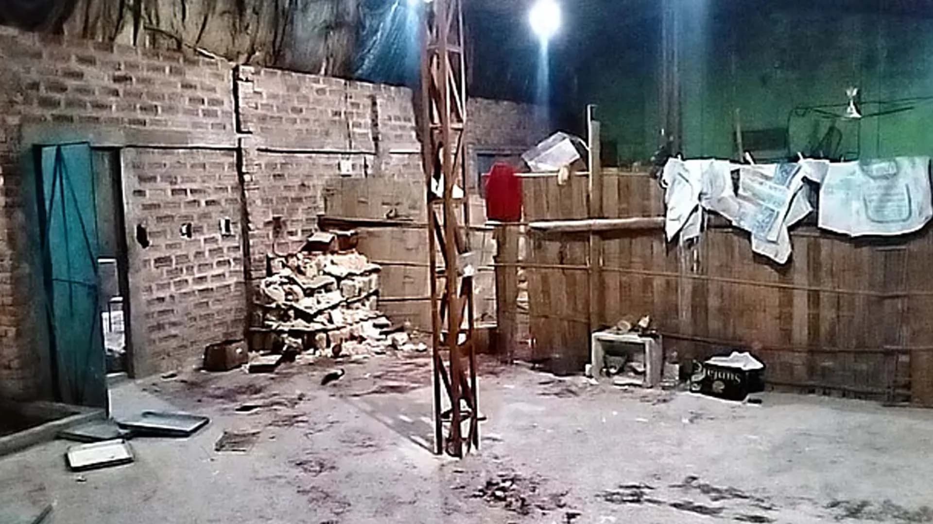 চাঁদাবাজির অভিযোগে যুবককে পিটিয়ে হত্যা