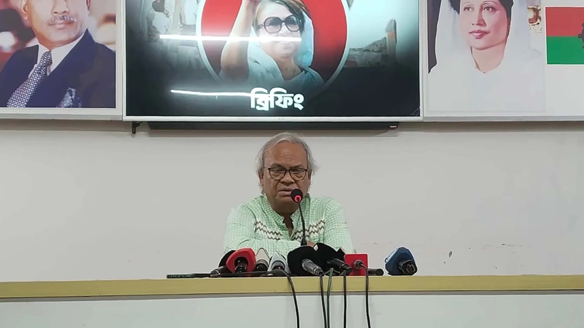 কাউকে সবুজ সংকেত দেওয়া হয়নি : রিজভী
