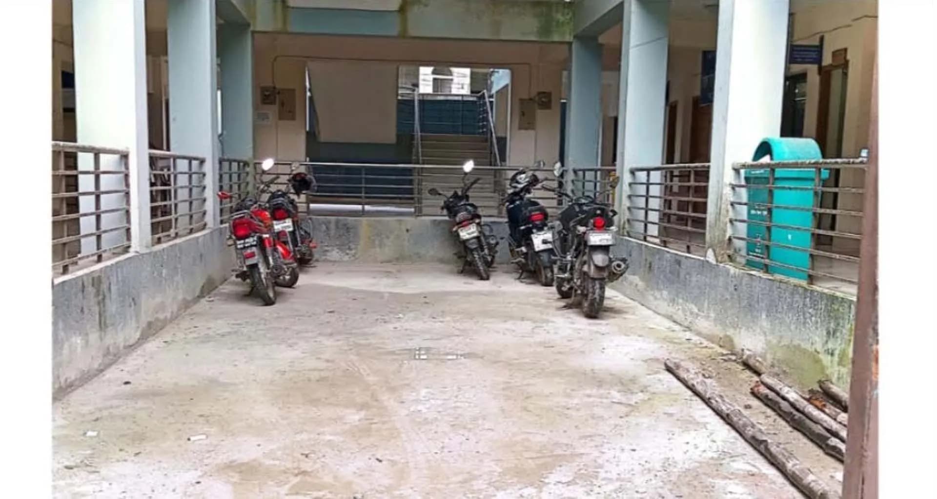বাউফলে একাধিক প্রকল্পের কাজ সম্পূর্ণ না করে বিল উত্তোলনের অভিযোগ 