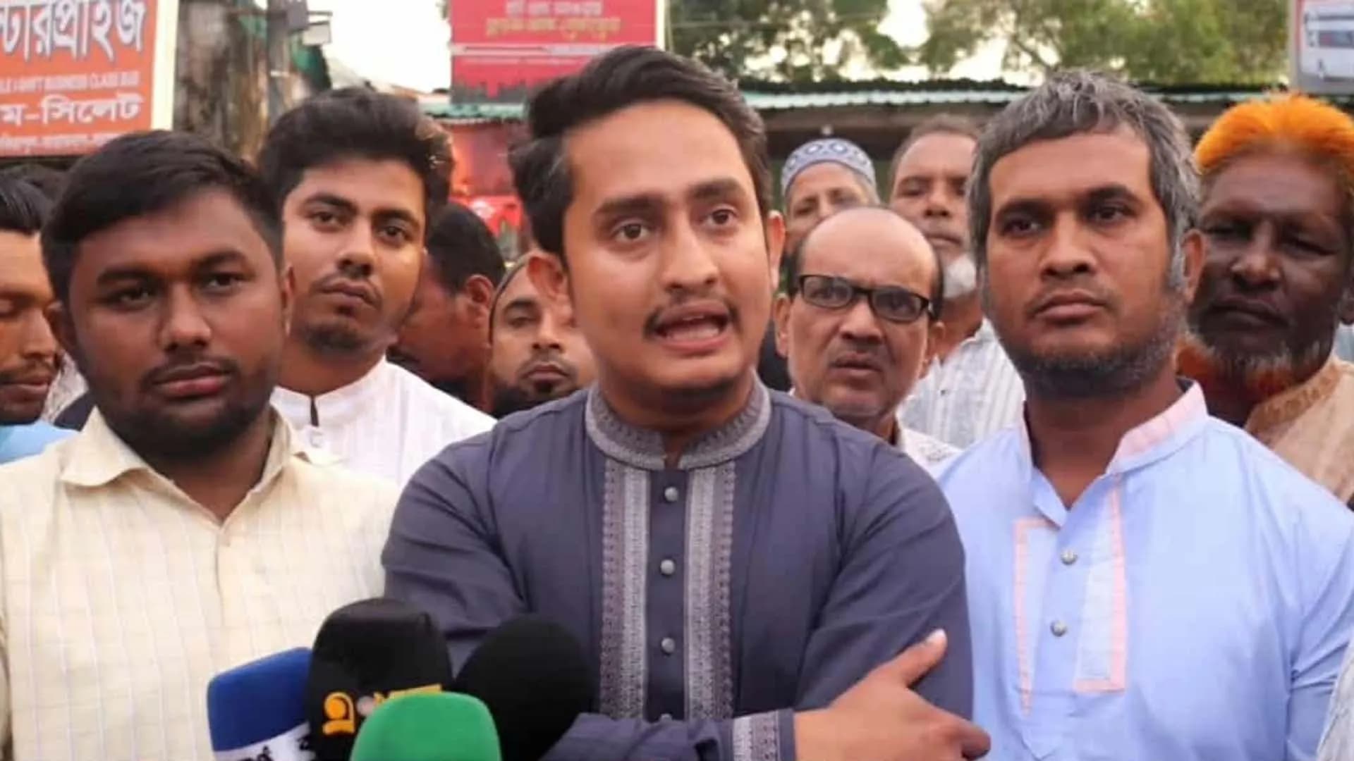মুলা-বেগুন মার্কা নির্বাচন কমিশনের রুচিবোধের প্রকাশ : সারজিস
