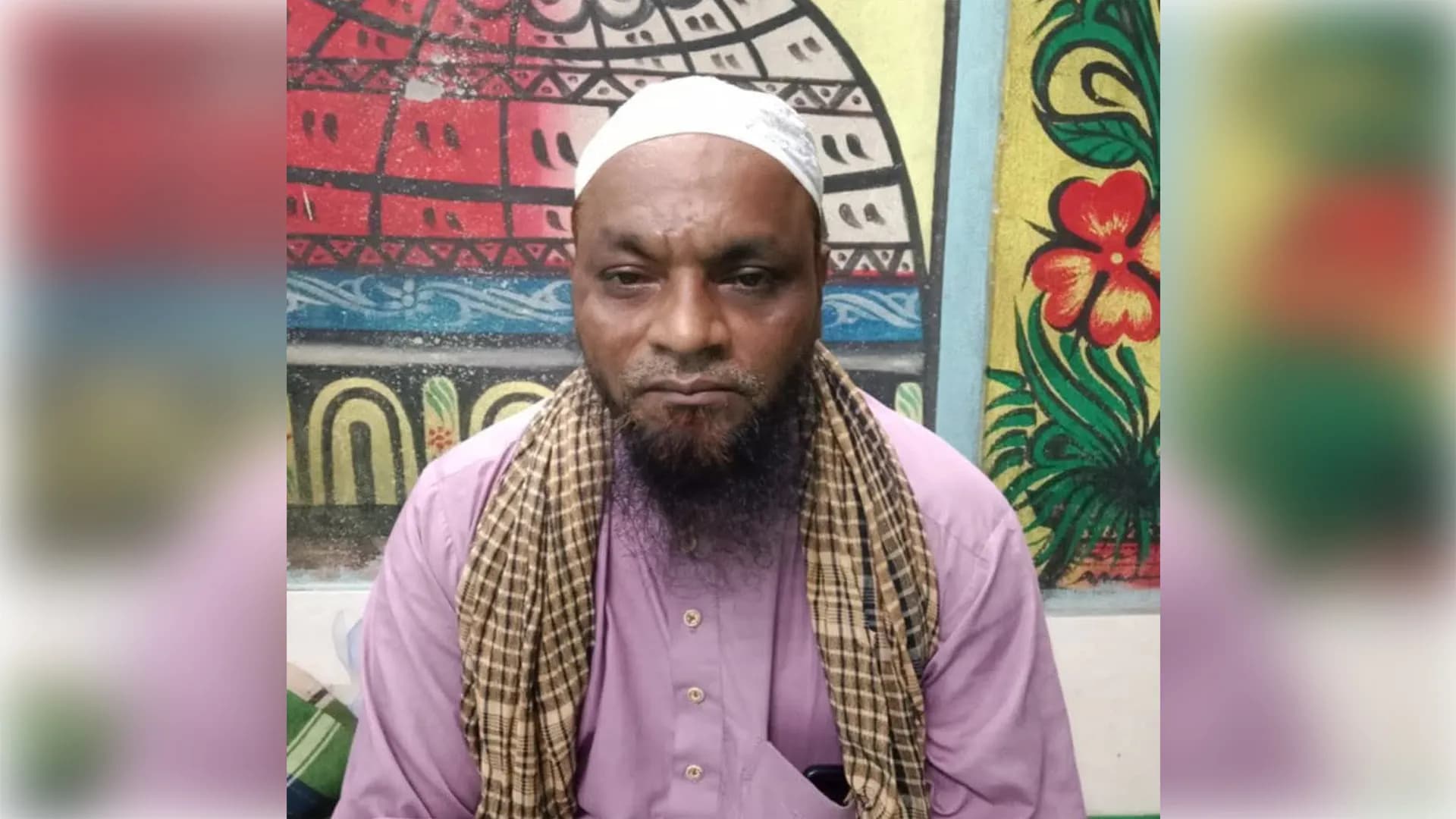 বরিশালের আলোচিত মাদ্রাসা পরিচালক ফিরোজী নিখোঁজ, রহস্য