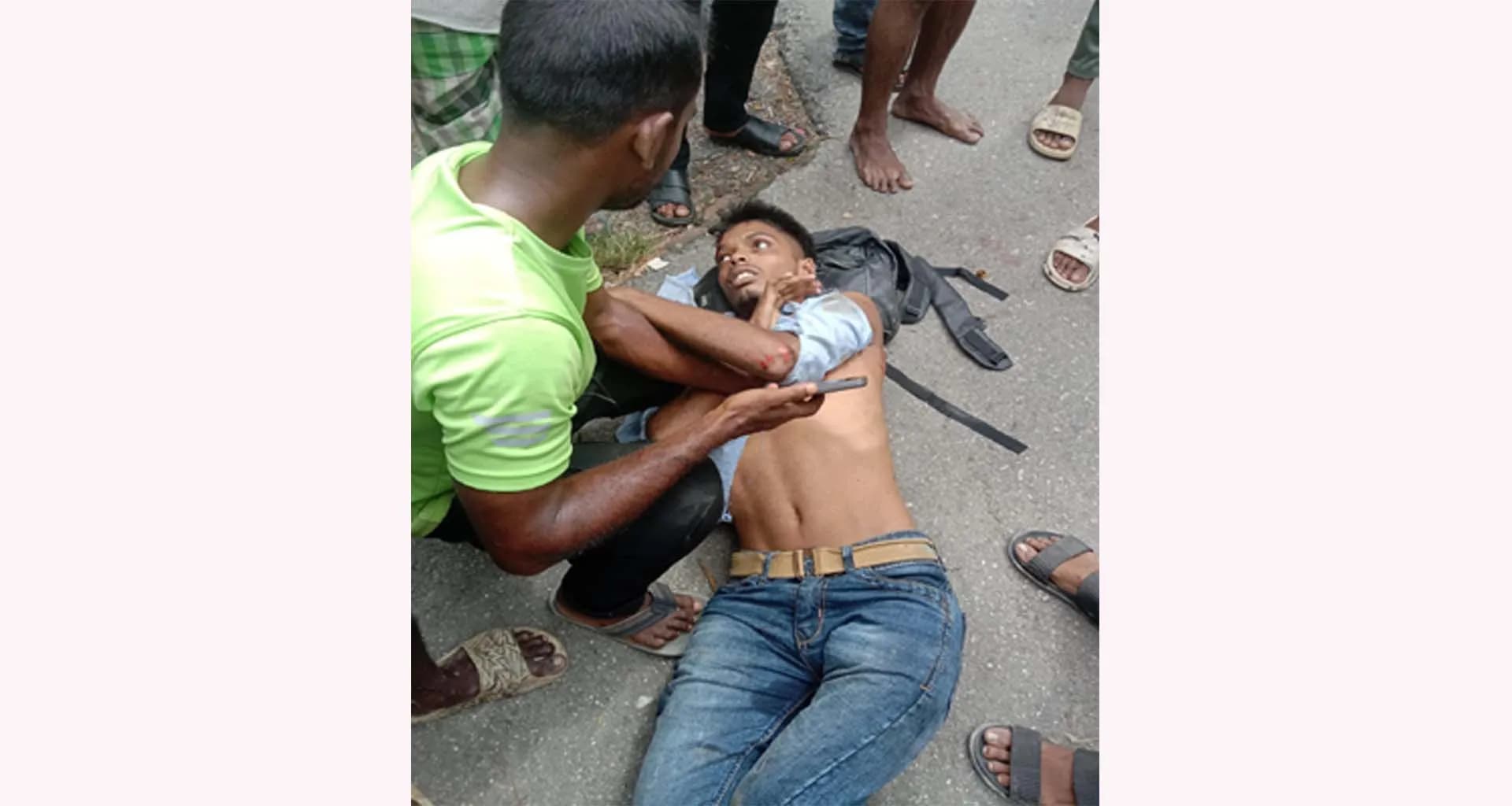 বরিশালে সড়ক দুর্ঘটনায় পথচারী নিহত