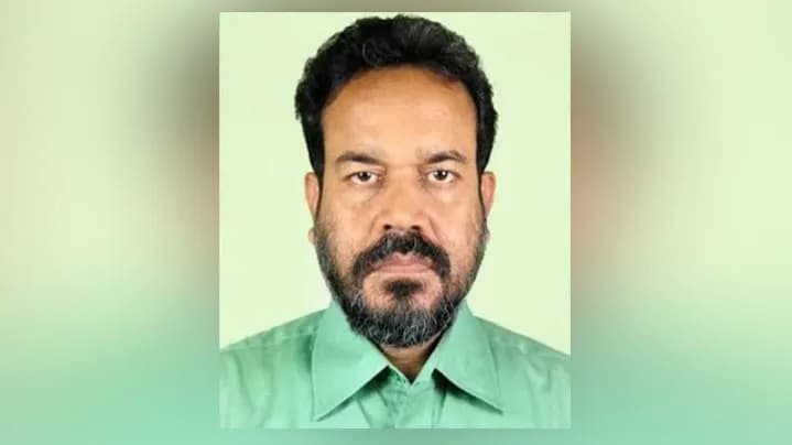 পদত্যাগ করলেন বরিশাল বিশ্ববিদ্যালয়ে রেজিস্ট্রার