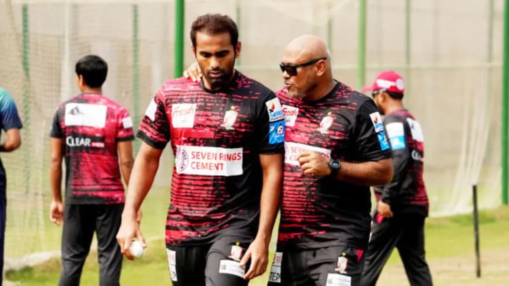 বিপিএলের টানা দুইবারের শিরোপা জয়ী কোচকে দায়িত্ব দিচ্ছে চট্টগ্রাম