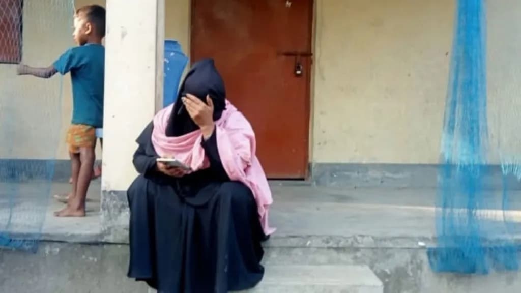 হিন্দু থেকে মুসলিম হওয়া সঞ্চিতা বিয়ের দাবিতে ৯ দিন ধরে অনশনে, পলাতক আলী