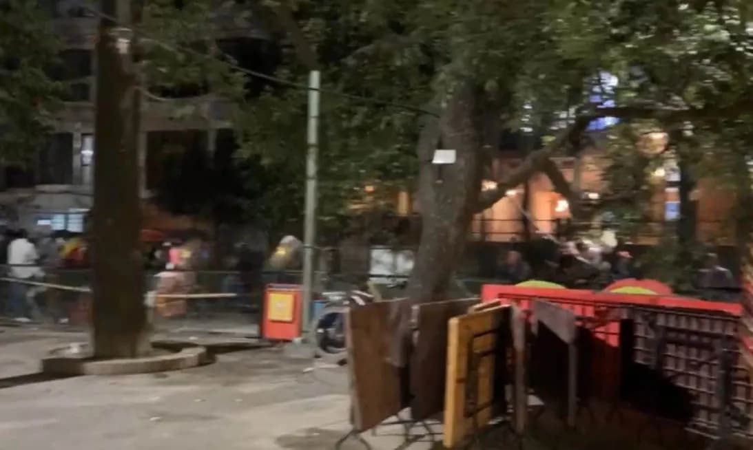 এবার ধানমন্ডিতে ককটেল বিস্ফোরণ