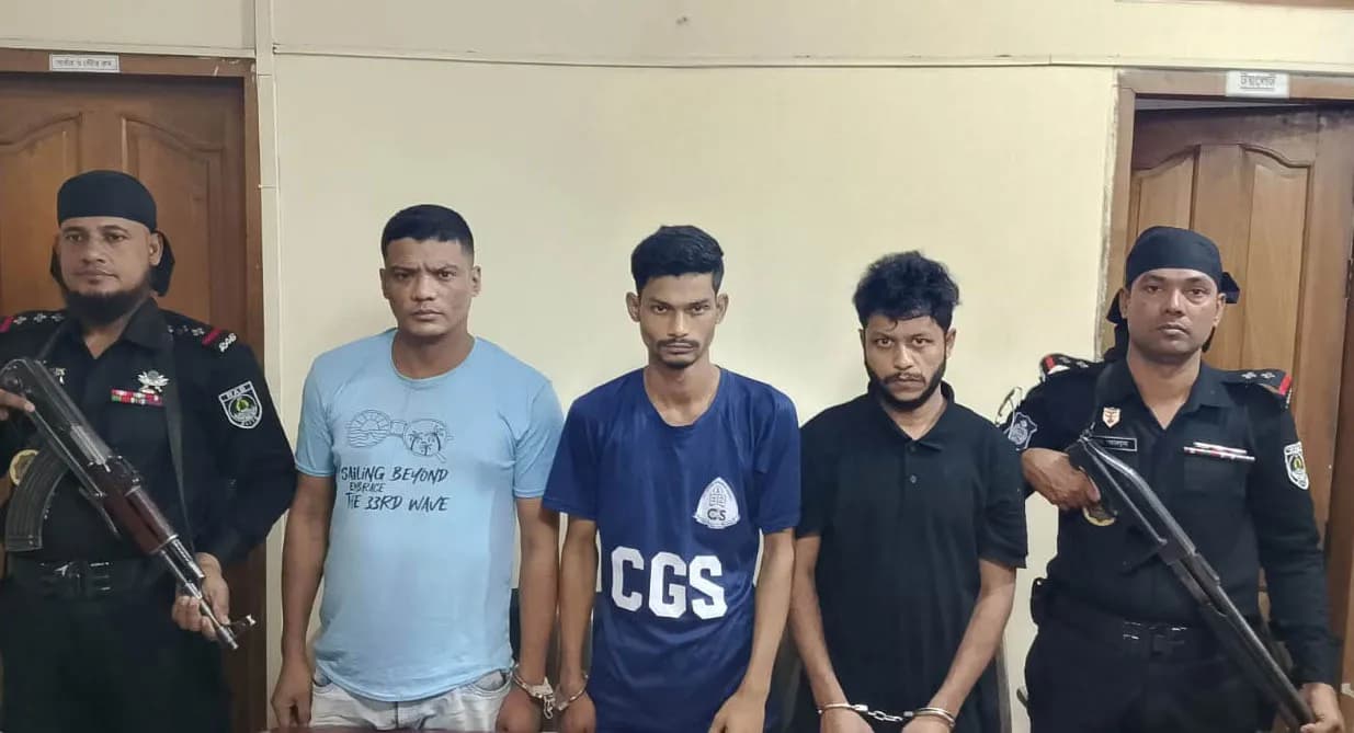 চট্টগ্রামে ব্যবসায়ী আকাশ হত্যা, গ্রেপ্তার ৩