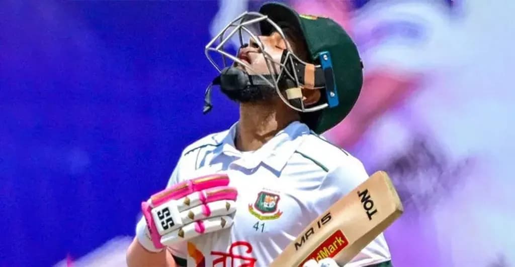 শততম টেস্টে সেঞ্চুরি করে ইতিহাসের পাতায় মুশফিক