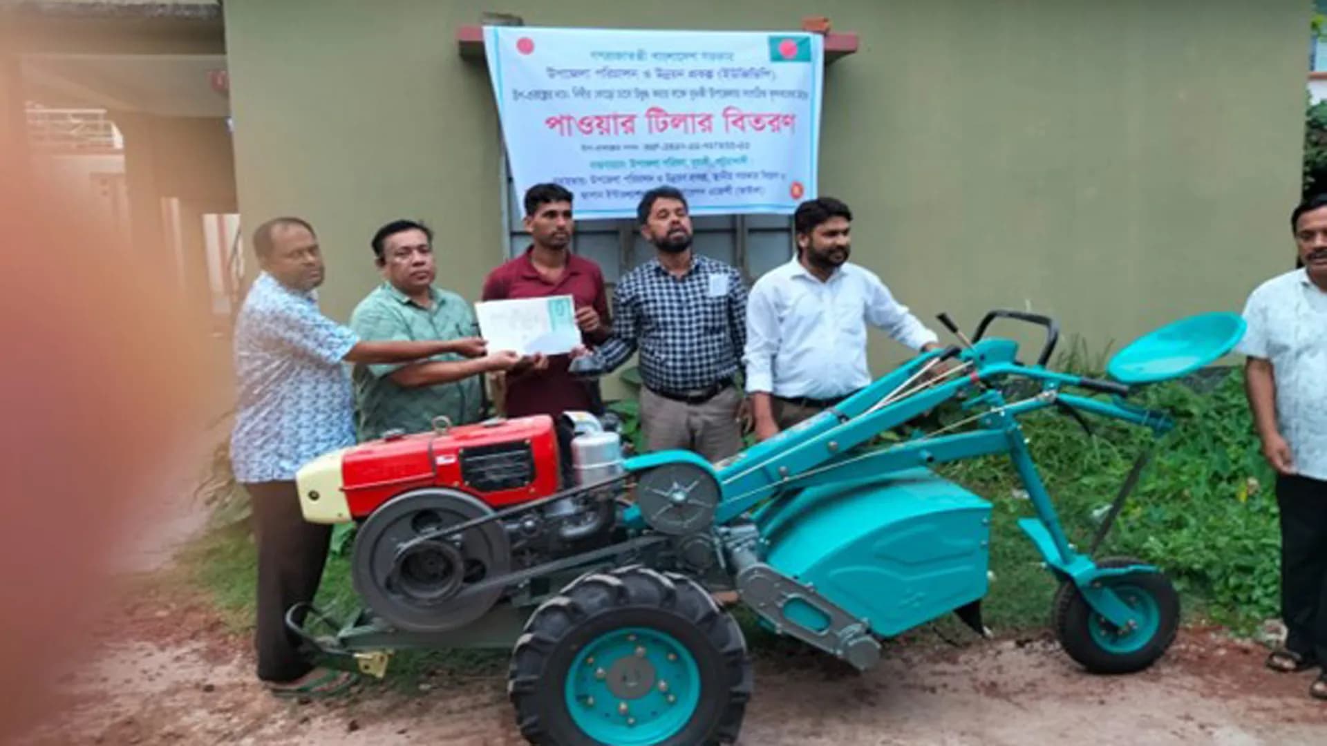 দুমকিতে জাইকা প্রকল্পে অনিয়মের অভিযোগ, ক্ষুব্ধ এলাকাবাসী