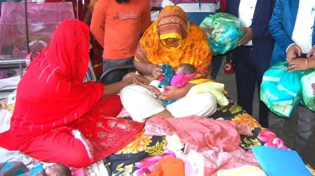 অসুস্থ হয়ে হাসপাতালে ভর্তি একসঙ্গে জন্মানো পাঁচ নবজাতক, চিকিৎসা ব্যয়ে দিশেহারা পরিবার