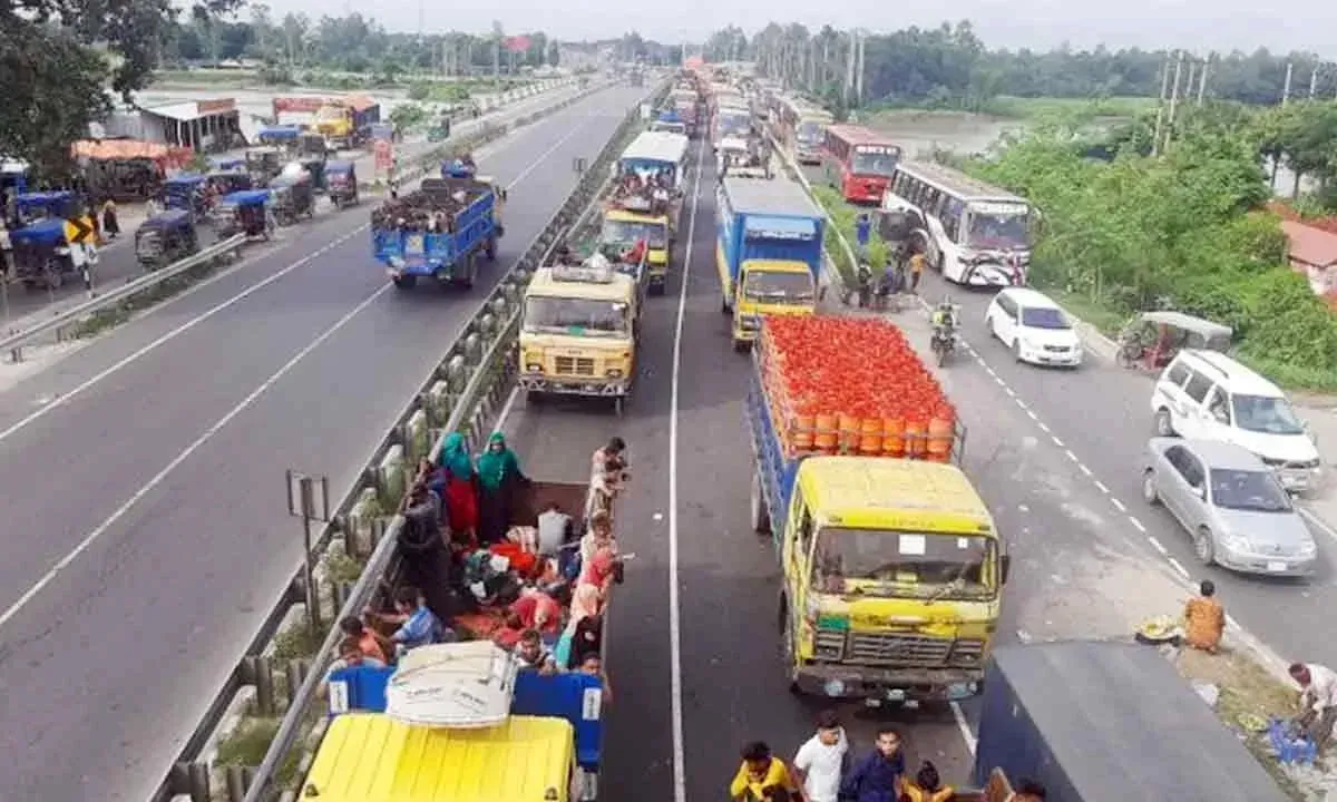 ঈদে গণপরিবহন চলাচলে জরুরি তিন নির্দেশনা