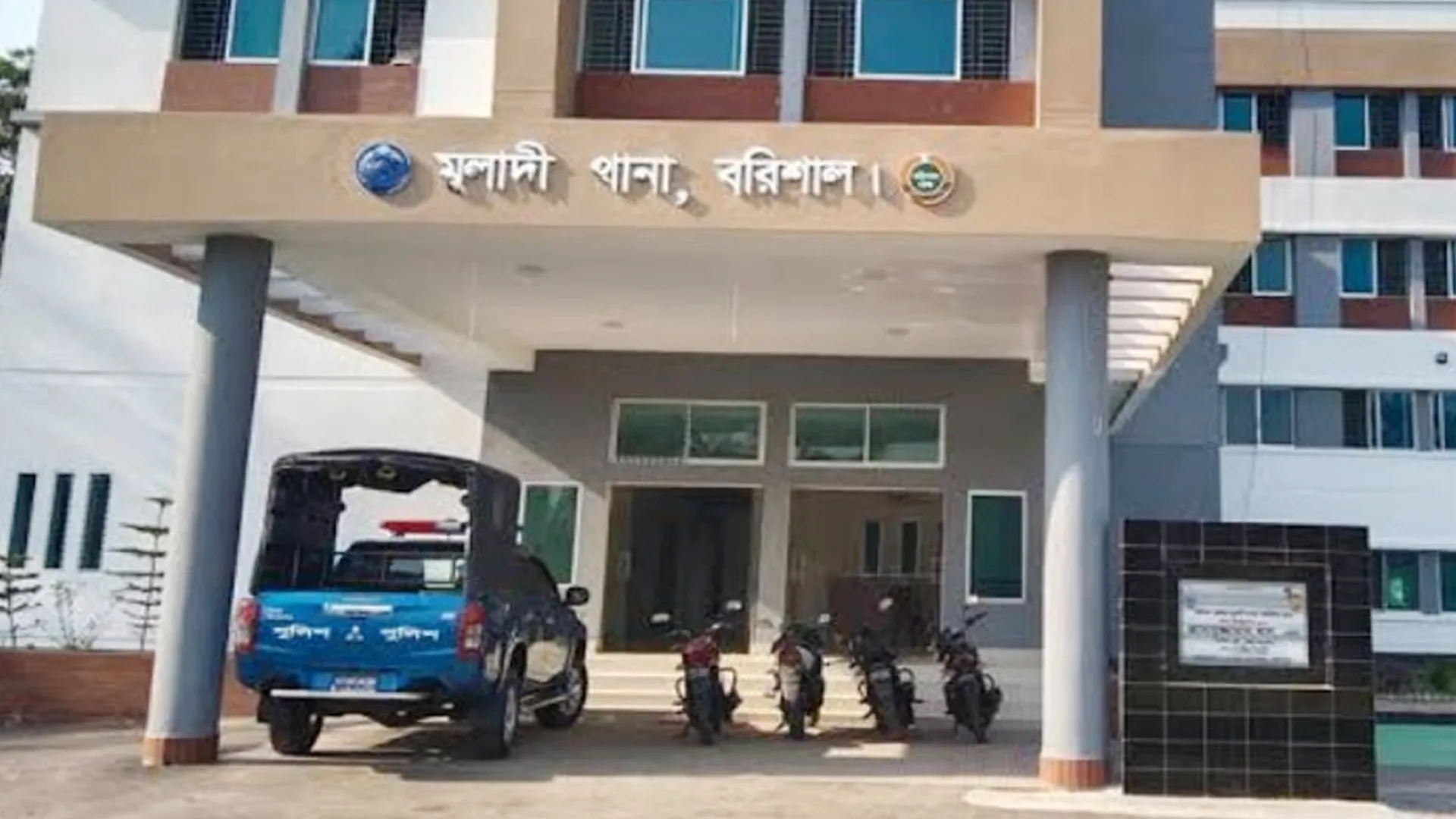 মোবাইল ফোনে ইতালি প্রবাসী পরিচয়ে প্রেম, লঞ্চে ধর্ষণ করে পালিয়েছে প্রতারক যুবক