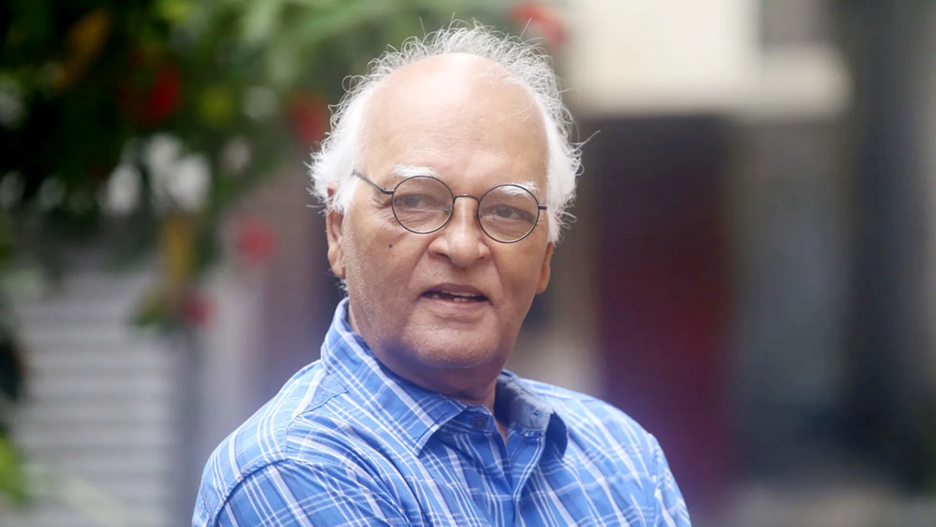 বাবা চরিত্রে প্রশংসিত খায়রুল আলম সবুজ